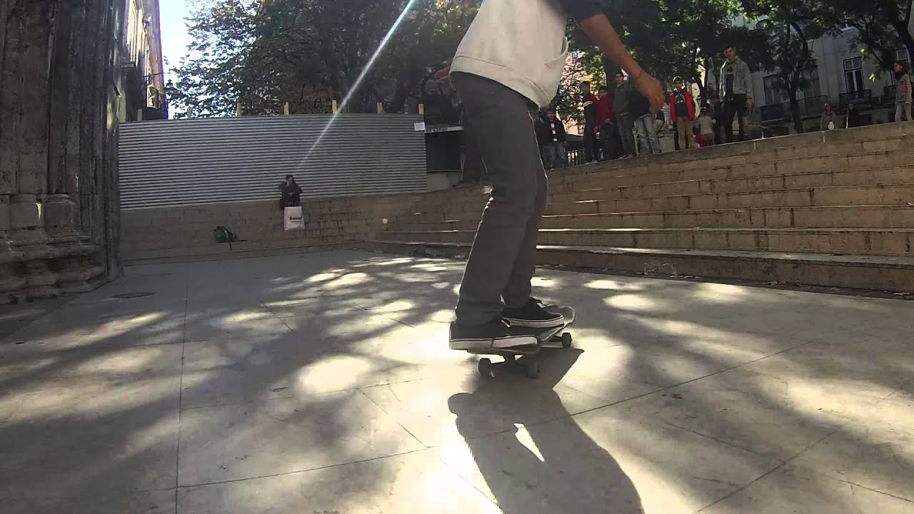 Line 2 at Largo do Carmo