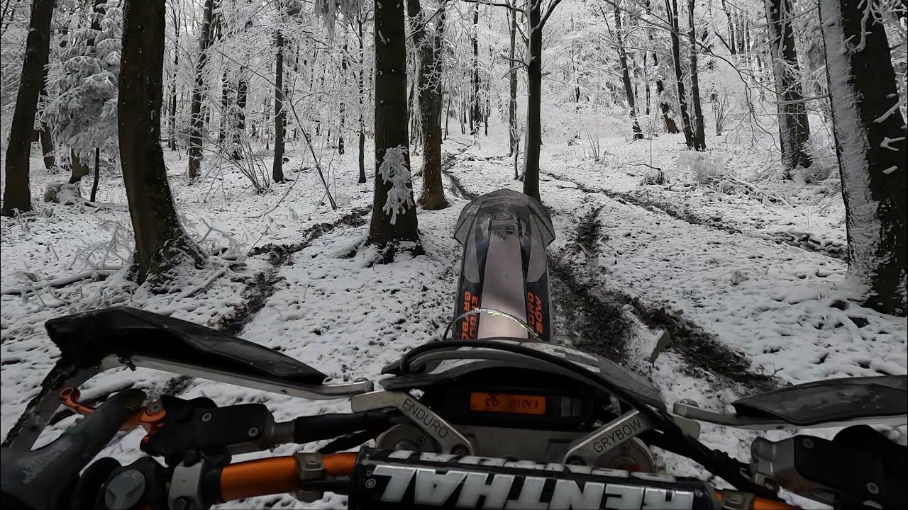 Winter hard enduro