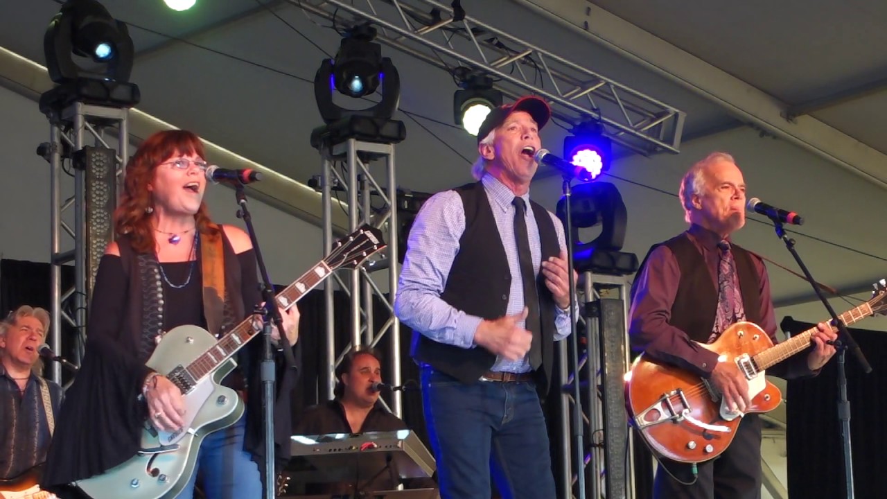 The COWSILLS... The Rain, The Park and Other Things... We Can Fly!... 4th of July in Marin County
