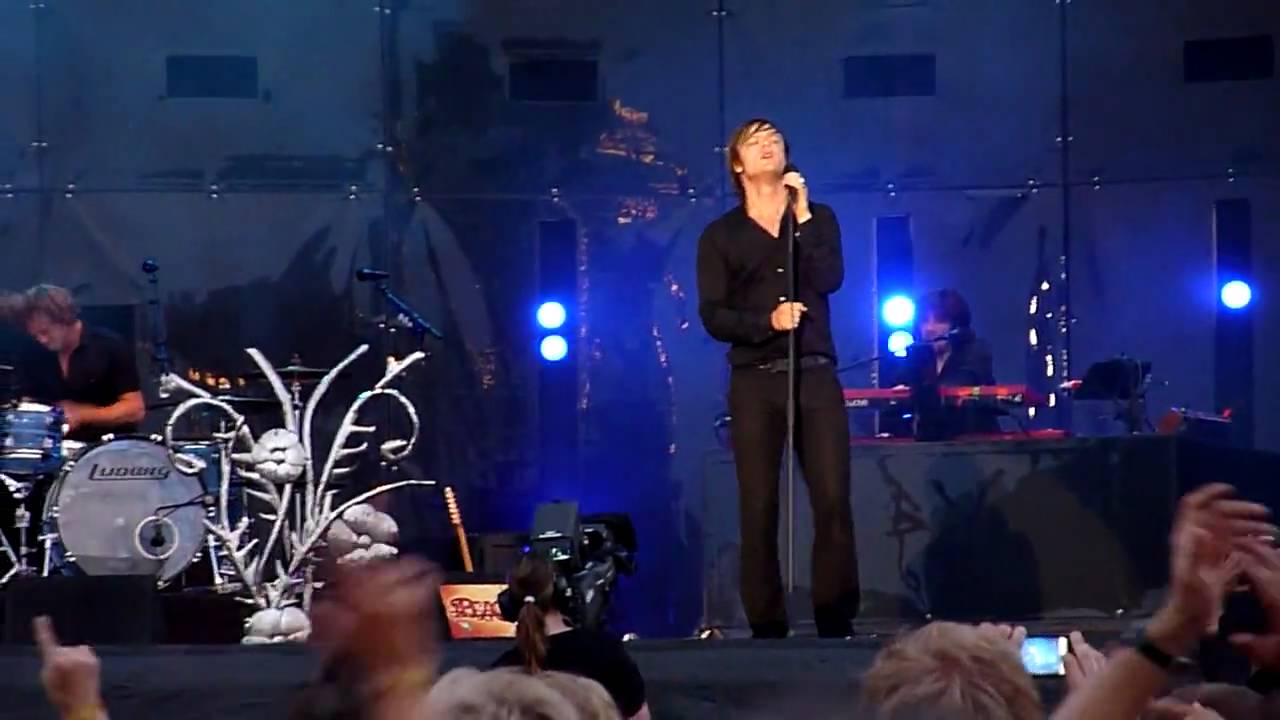 Mando Diao - Dance With Somebody, Peace & Love, Borlänge 2010-07-03