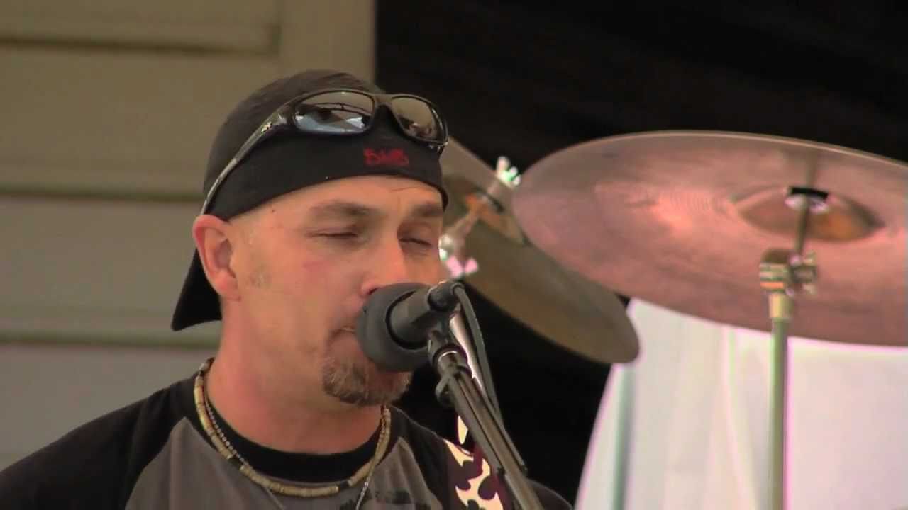 Cobbstock 2009:  Rukkus with Danny Hogan performs Danny's 