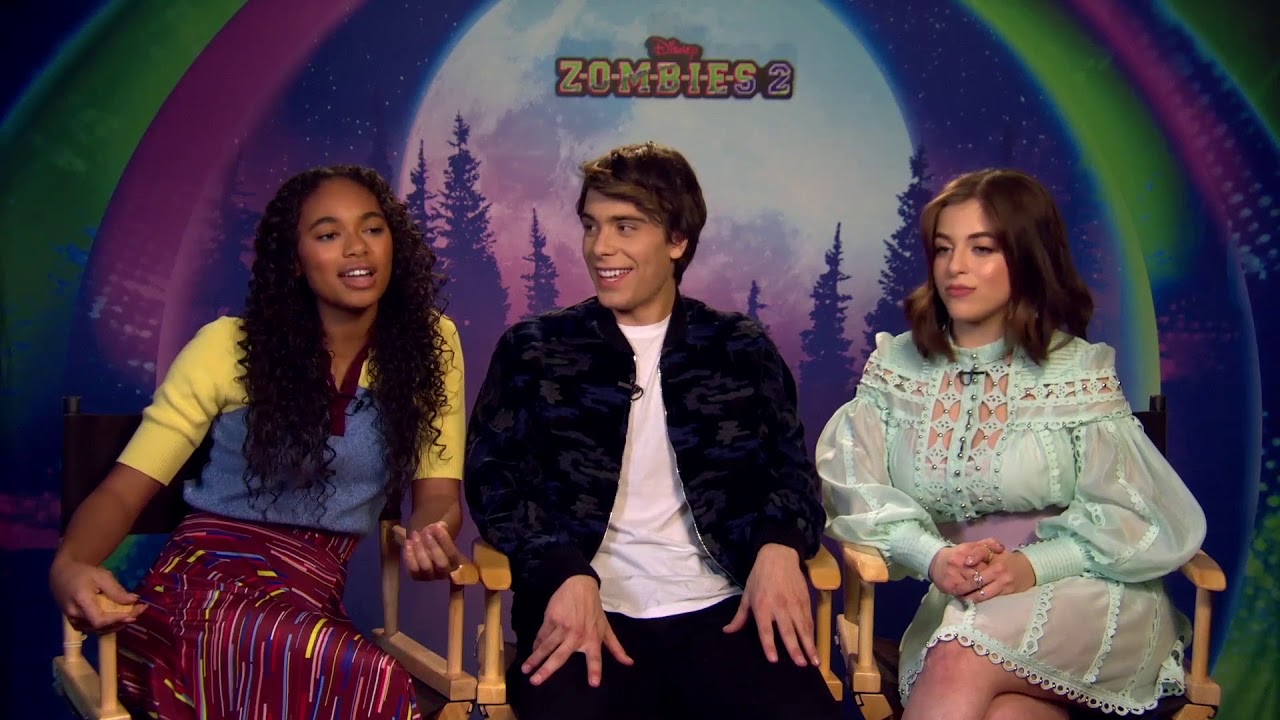 Nathalia J.’s interviews Chandler Kinney, Pearce Joza and Ariel Martin from Z-O-M-B-I-E-S 2