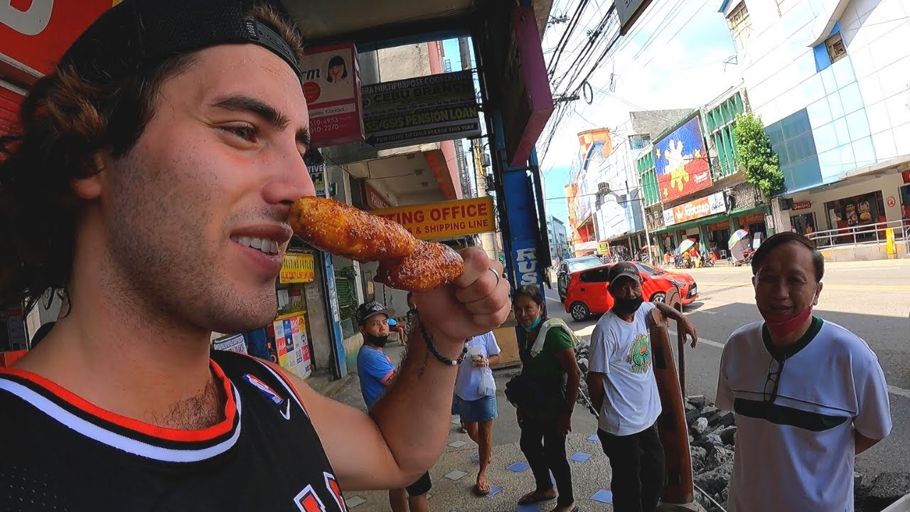 $0.40 Fried Banana in Cebu, Philippines 🇵🇭
