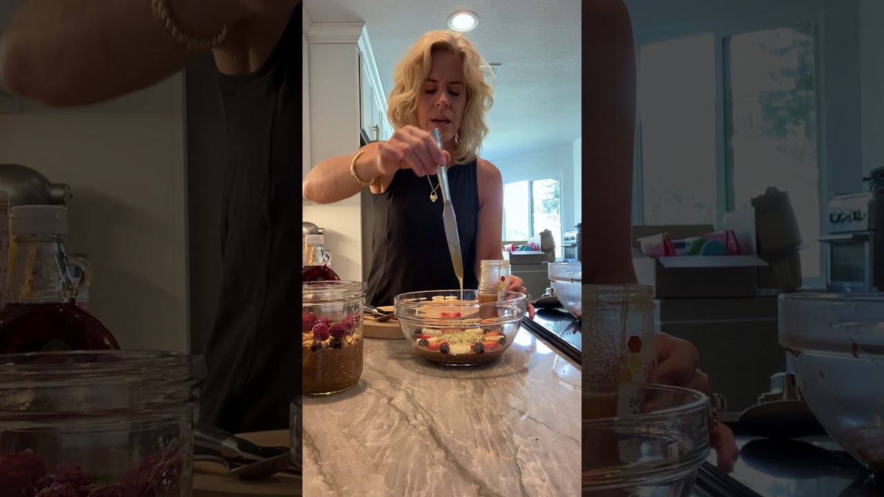How to drizzle honey