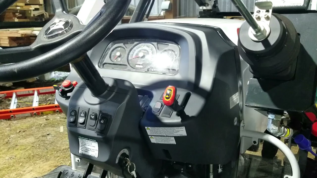 Bobcat CT4050 Front Work Light Kit
