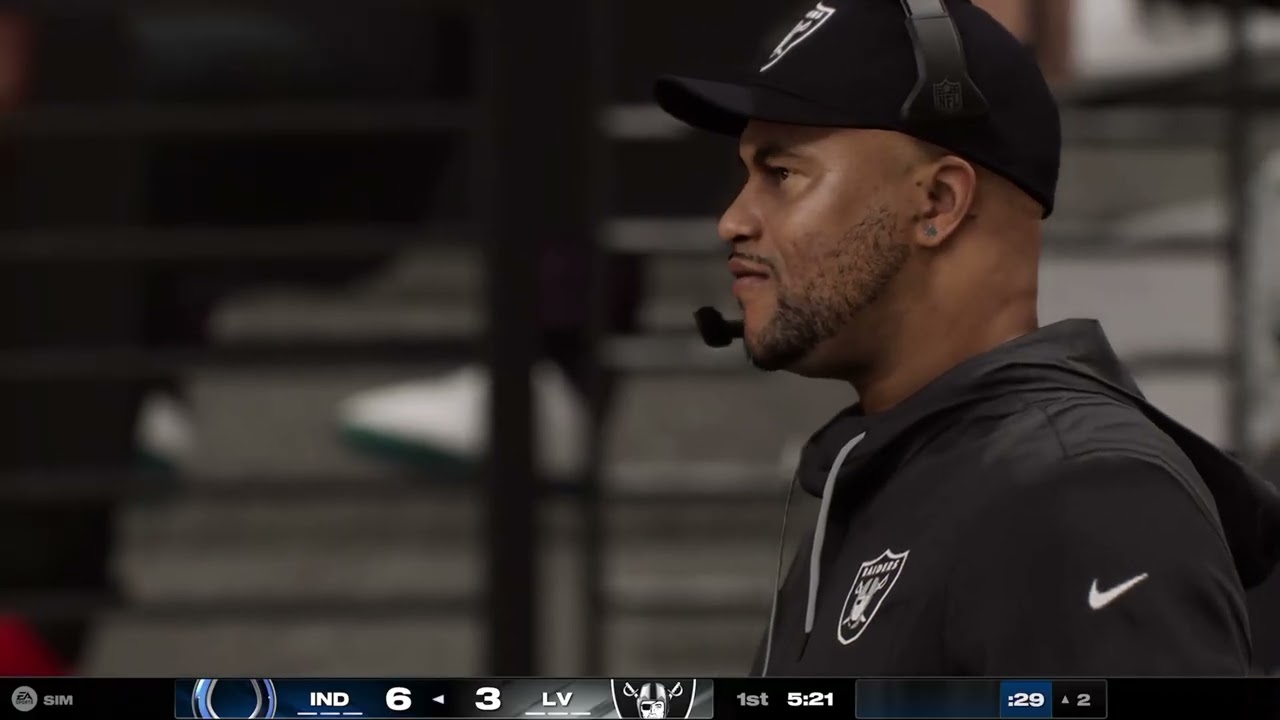 Madden NFL 25 Gameplay: Indianapolis Colts vs Las Vegas Raiders - (Xbox Series X) [4K60FPS]