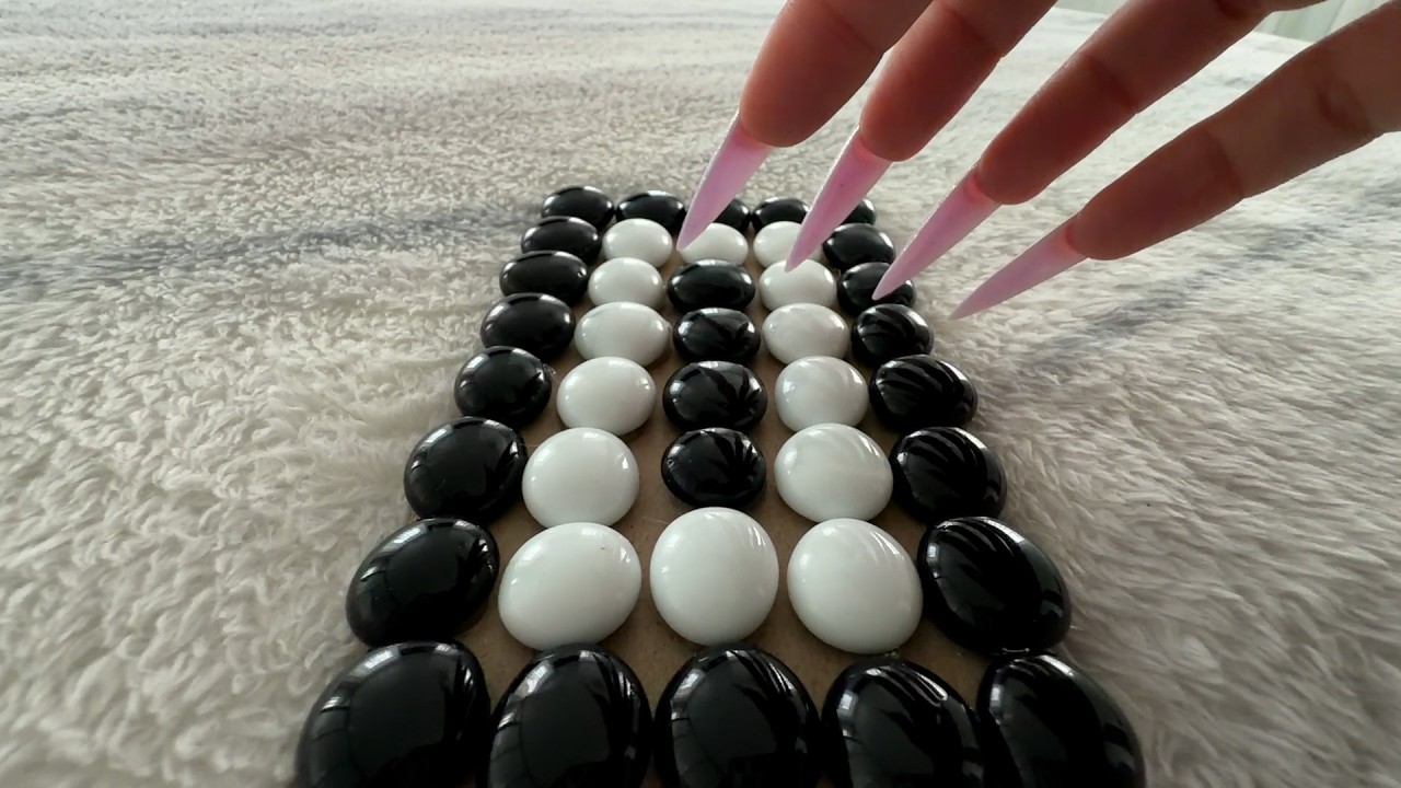 ASMR - build-up Tapping & Scratching On Random Items in 3 minute !