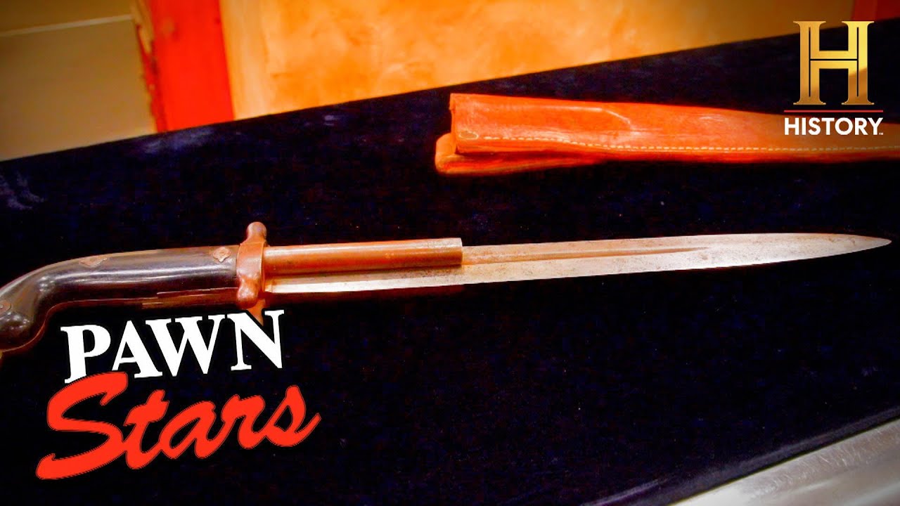 Double Barrel Pistol Knife ACTUALLY Shoots! (Season 22) | Pawn Stars