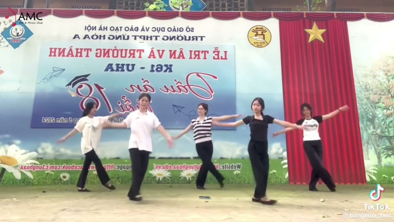 múa đi giữa trời rực rỡ full bài | nguồn: trong video
