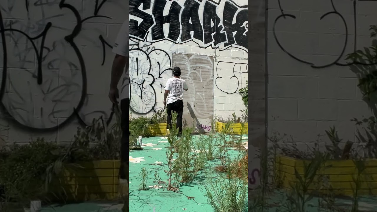 Los Angeles street side graffiti #graff #graffitiart #losangeles #losangelesgraffiti #graffiti