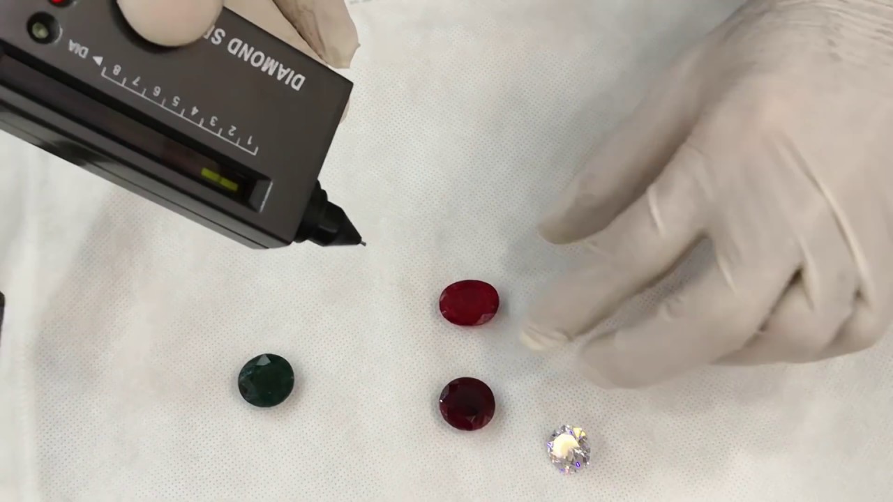 فاحص الماس Diamond Selector  كيفية استعماله وطريقة فحص الاحجار الكريمه به  How to use it and how to