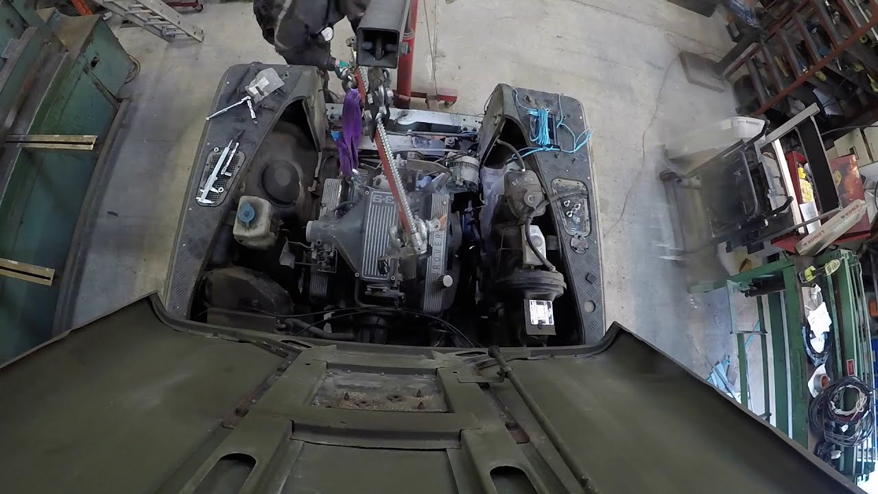 Land Rover 110 - v8 auto conversion