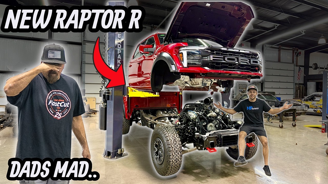 Совершенно новый двигатель снят с Ford Raptor R 2025 года.