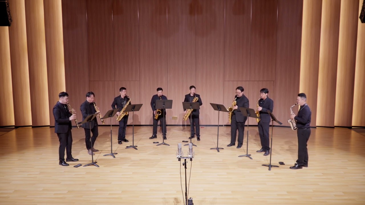 Escualo — Astor Piazzolla.  Escualo Saxophone Ensemble
