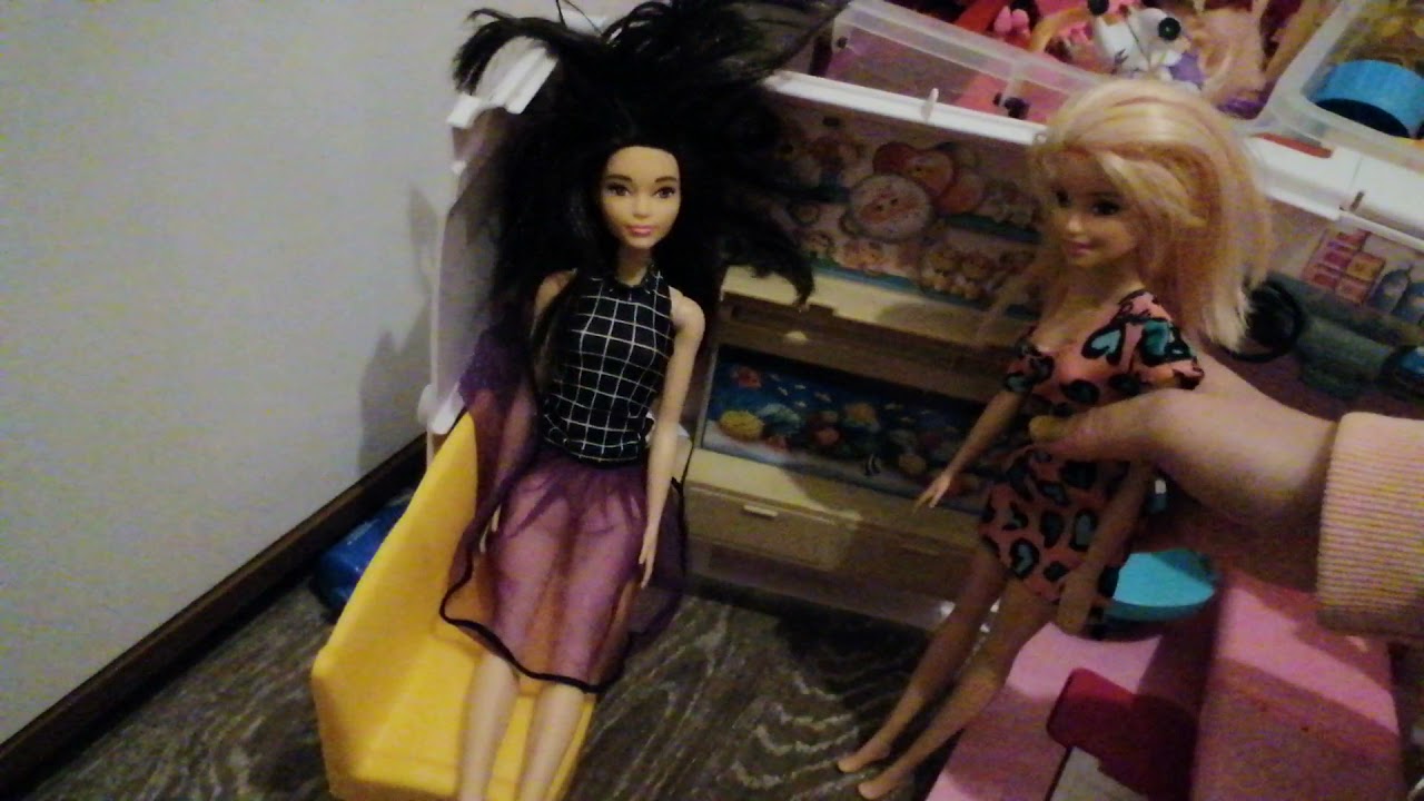 Barbie hasta oldu