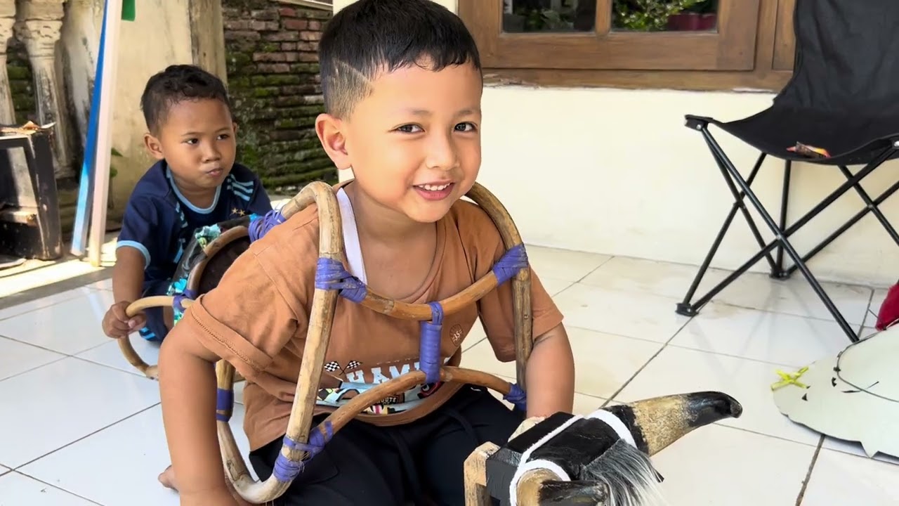 Bantengan Kayu bersama teman teman