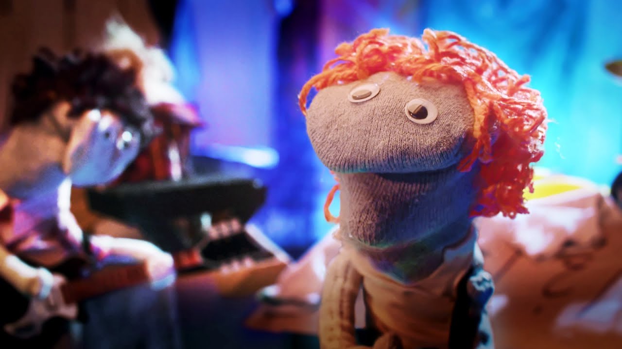 Oingo Boingo - Dead Man's Party (Sock Puppet Parody)