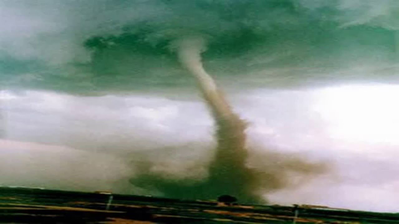 El-Kala - une Tragédie de la Tornade, une Histoire de vie l HD l