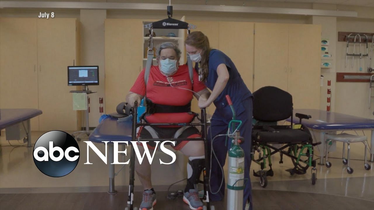 ER doctor who survived COVID-19 reunites with family after 3-month-long battle