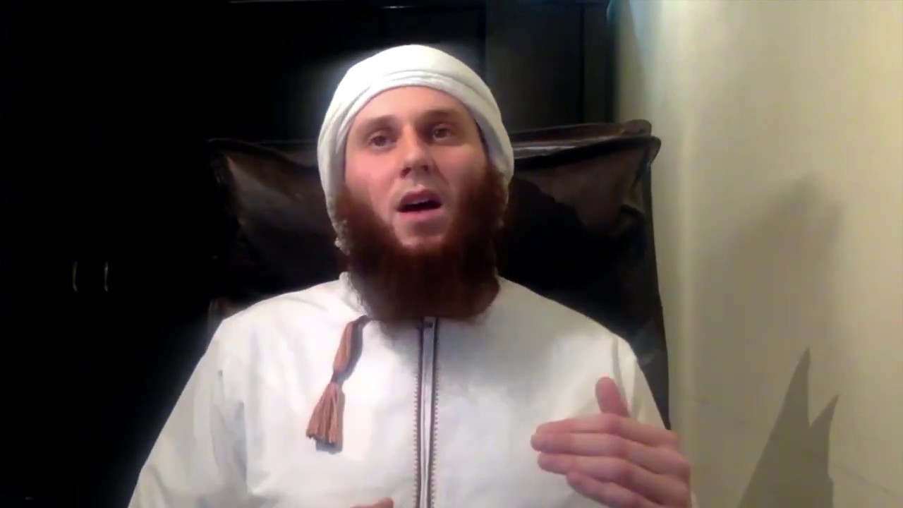 Pro Zionist Jew Converts to Islam: 