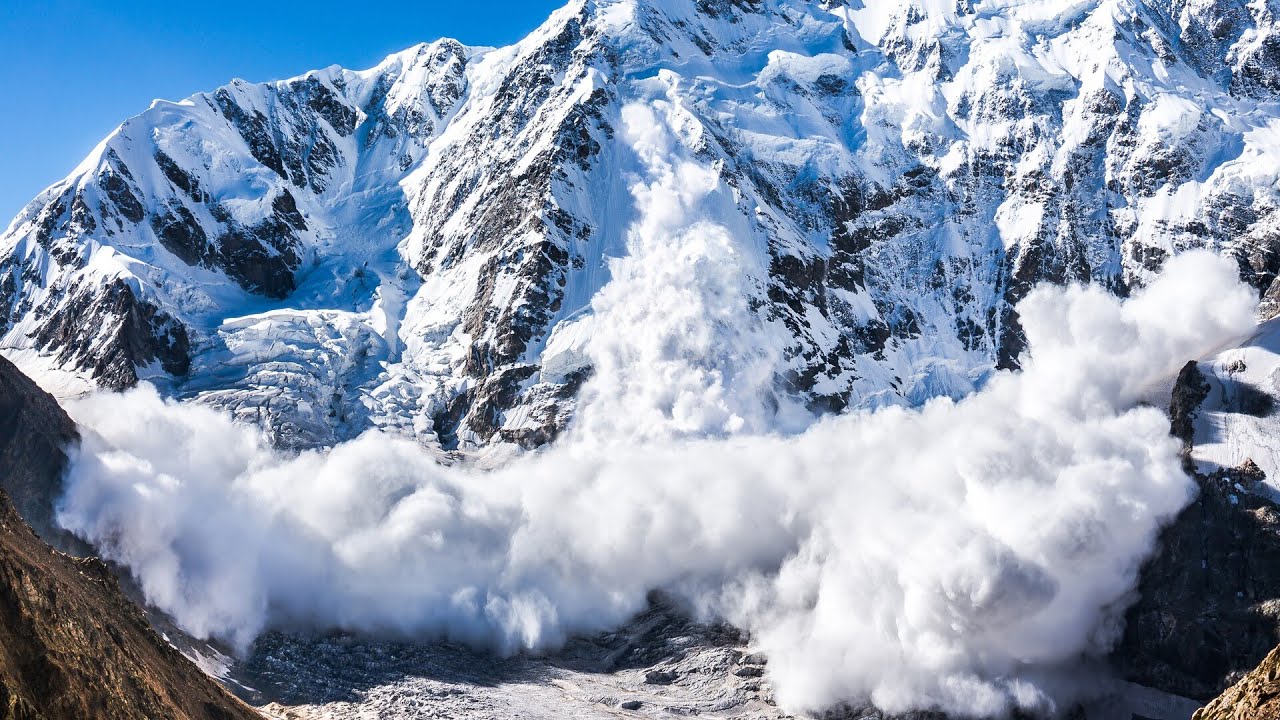 Avalanche in Spain kills three people near ski resort