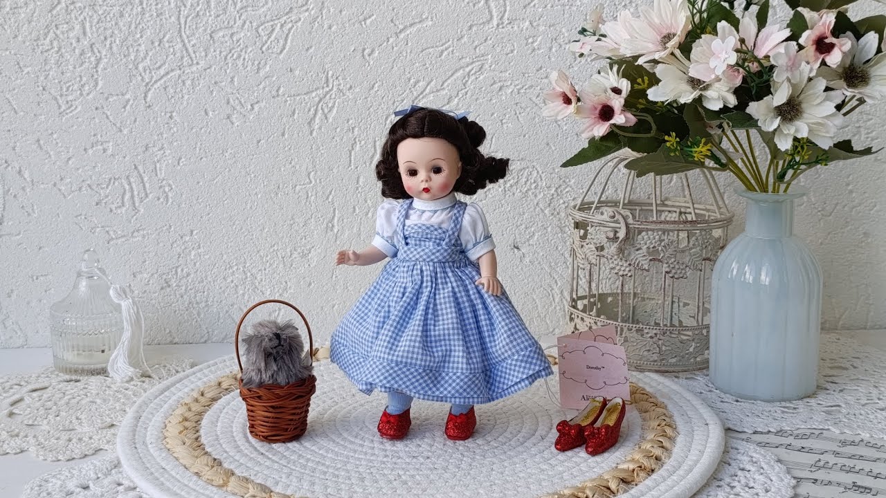 Куколка Элли и Тотошка (Dorothy) Madame Alexander 