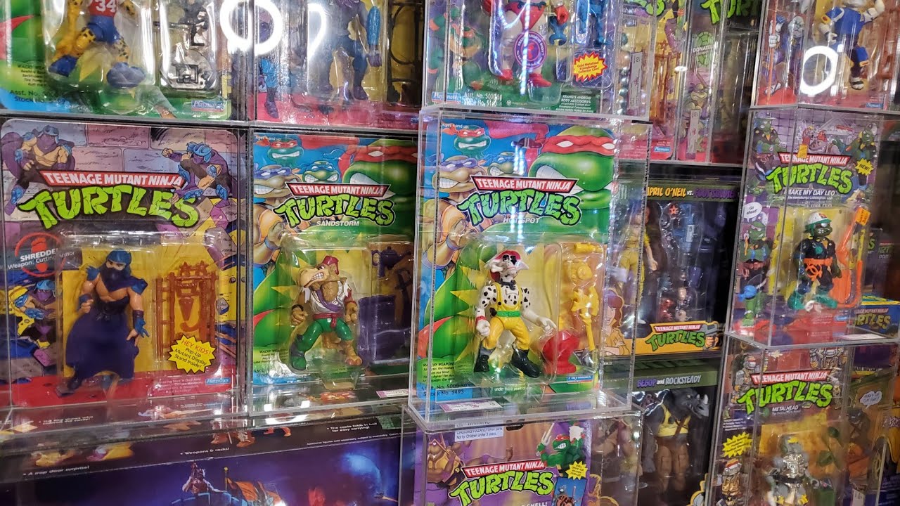 Graded figure collection