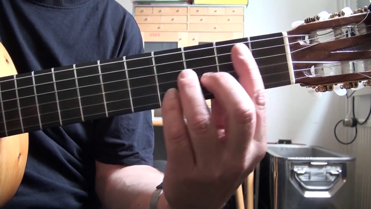 cuando nadie me ve - acordes guitarra guitar chords