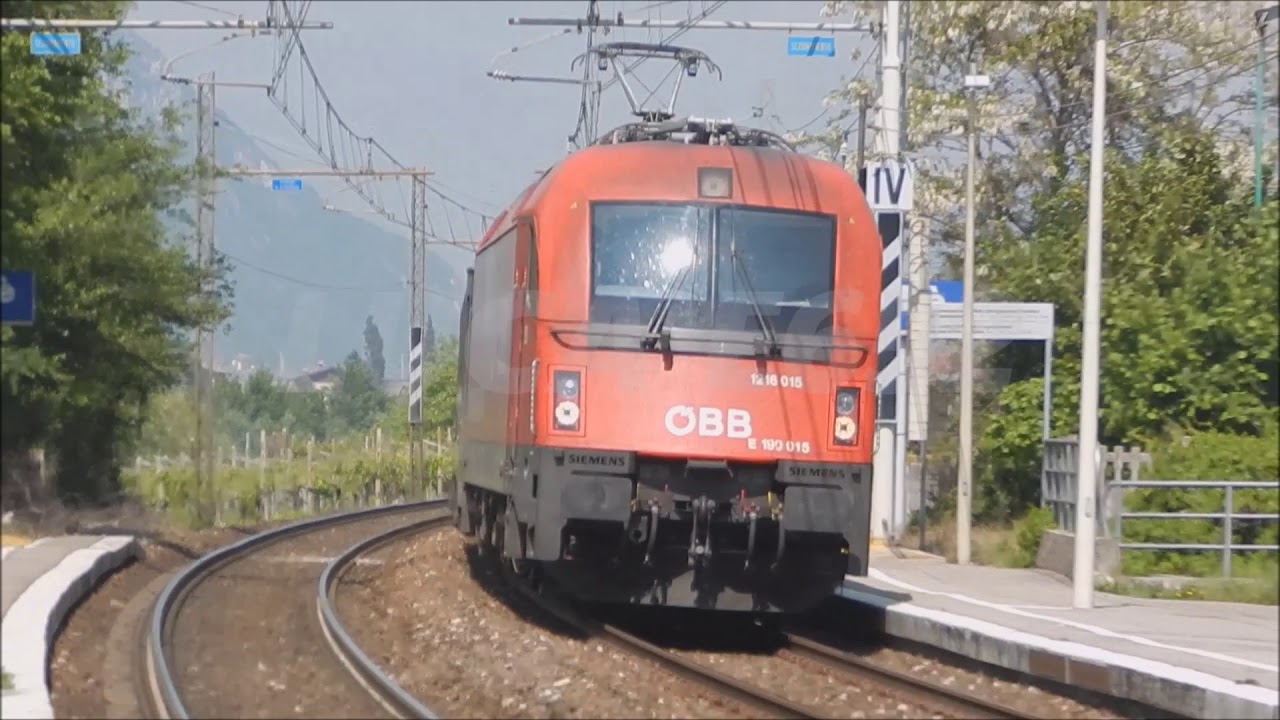 Treni in transito a Dolcè