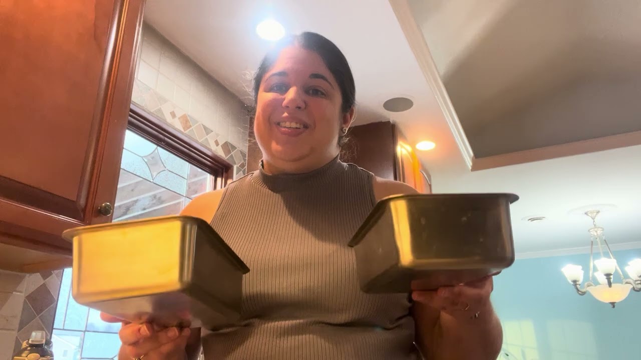 [spoof] CHRISTINA'S WORLD - Baking edition