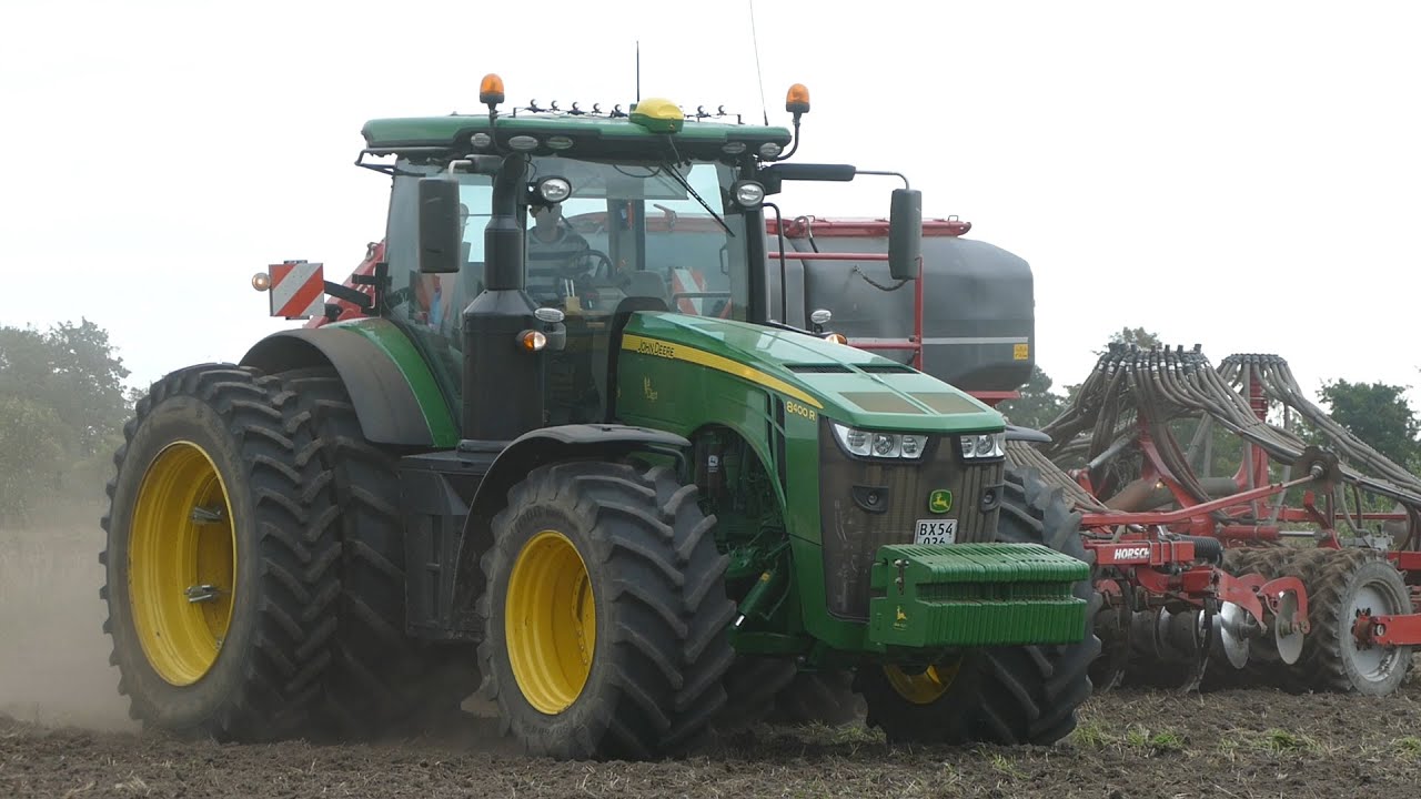 John Deere 8400R in the field seeding w/ Horsch Focus 6TD | Pure Power | Danish Agriculture