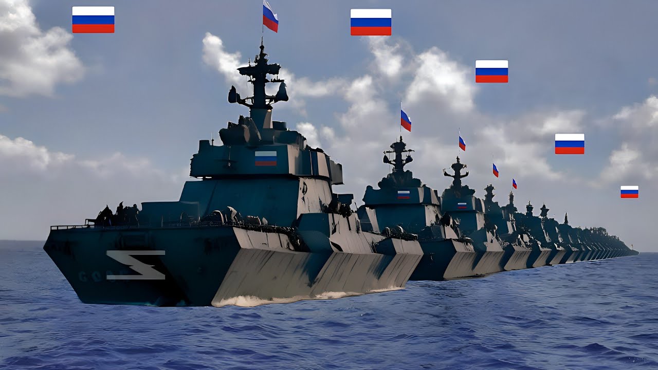 Только что случилось! 3 минуты назад 12 русских кораблей с 240 танками были потоплены