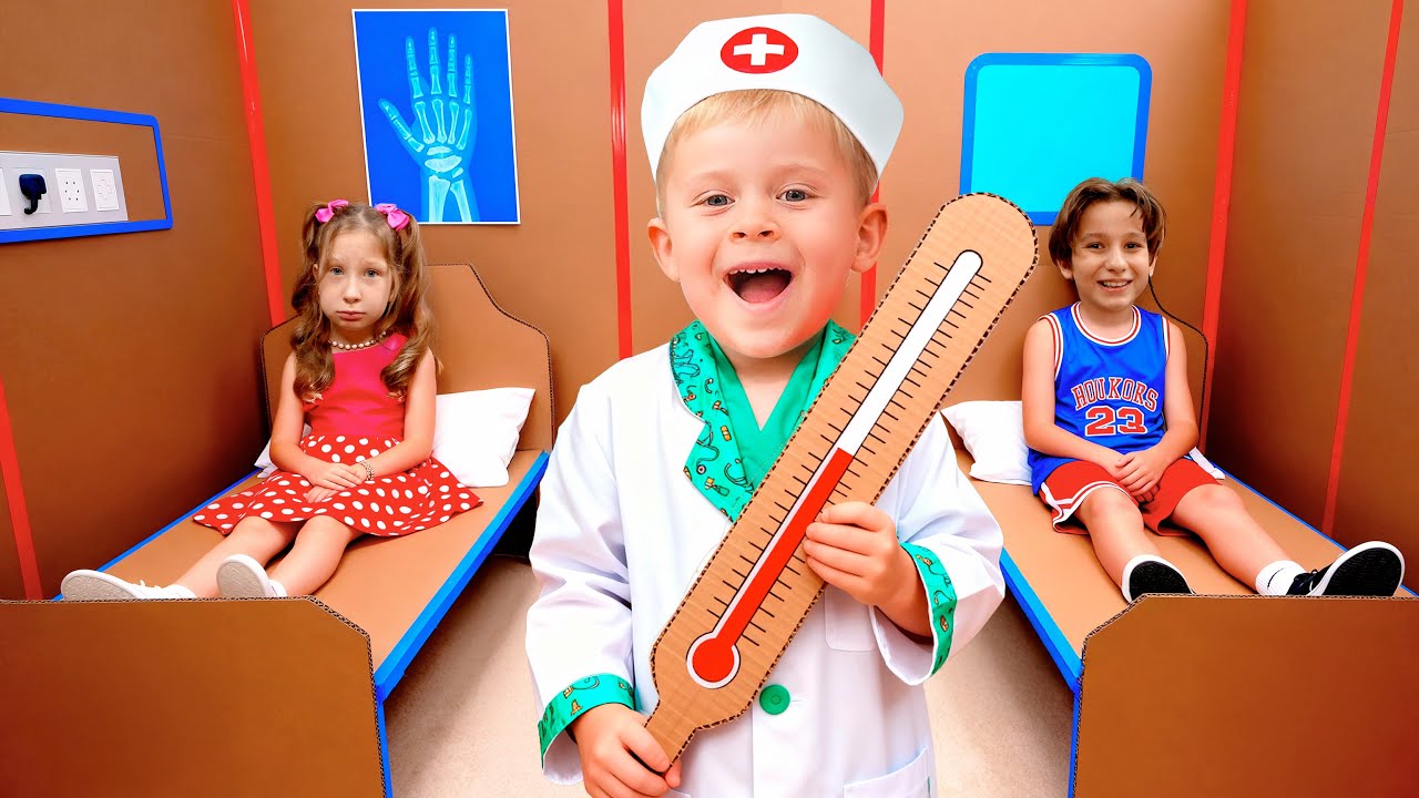 Cardboard Hospital Adventure for Kids: Oliver & Adam Help Patients