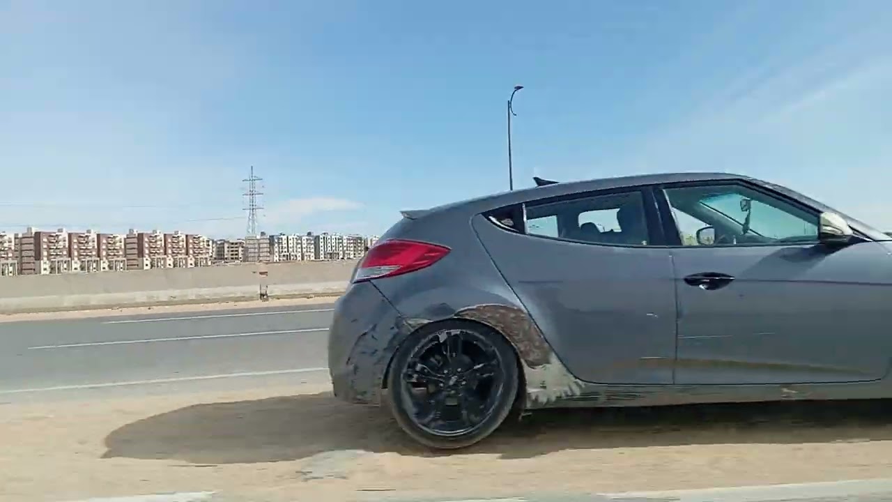 مدخل التجمع الاول مرورا   والحدثه