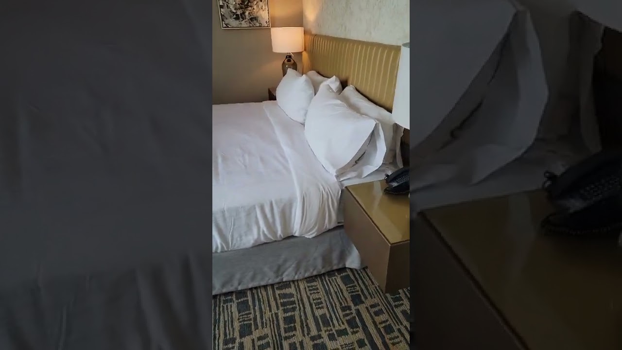 Room Tour Hilton Homewood Suites Montréal Midtown QB 🇨🇦.  Subscribe today.