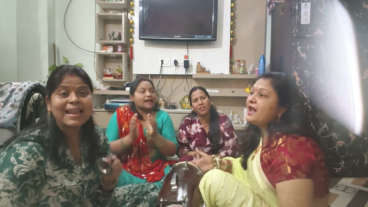 तेरे भवन में आती रहूं मां कर सोलह सिंगार 🥰 माता रानी का बहुत प्यारा भजन 🥰 लाए है अगर पसंद आए तो 👍🏻🙏🏻