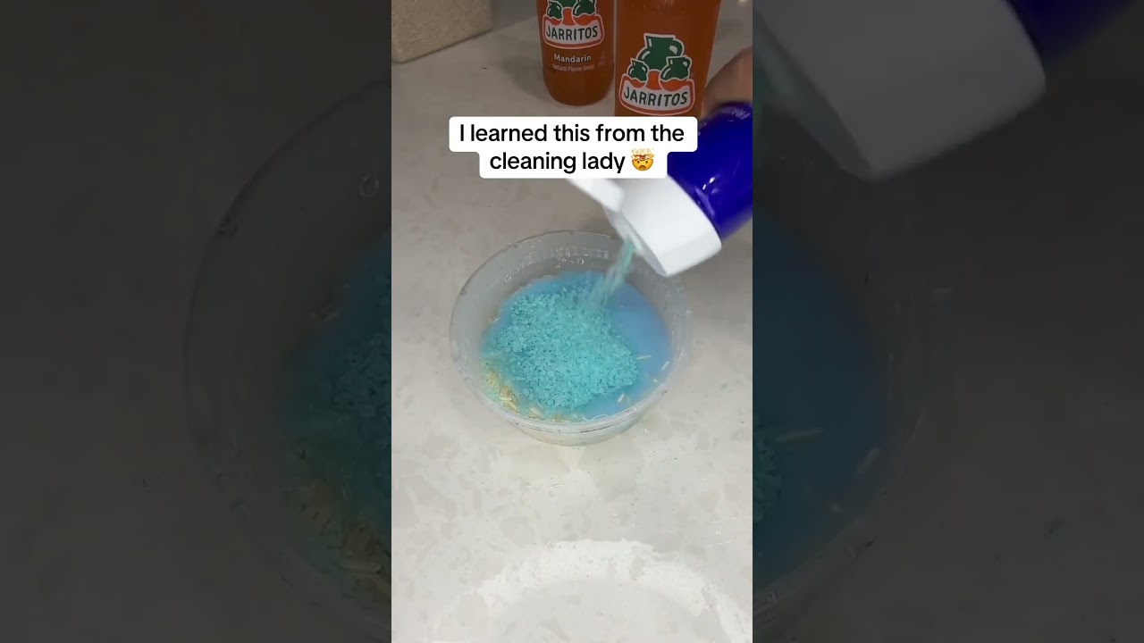I Clean this  from the cleaning lady#hacks #mom#tips#diy#momlife #hacks #tips #momlife#diy
