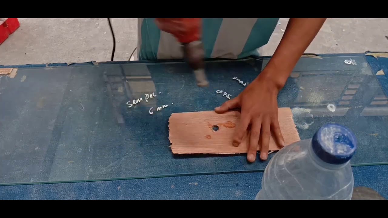 uji coba kaca tempered..
