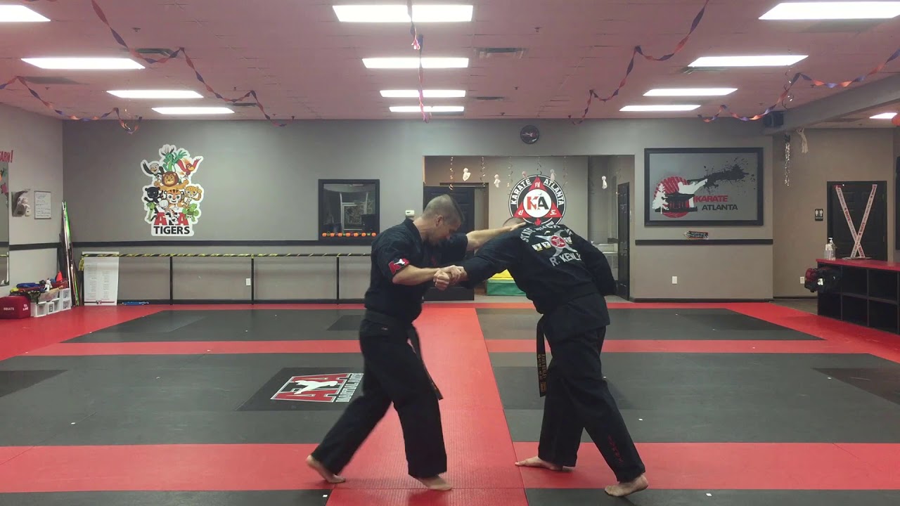 Shim Jun Knifehand High X Block Application