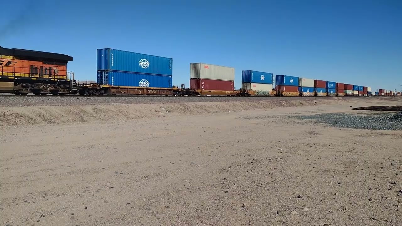 Monster WB BNSF Port Stack Train At Daggett CA! #bigbossrailfanner