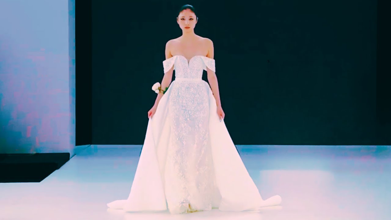 FASHION SHOW (WONÁ CONCEPT & EVA LENDEL 2026 BRIDAL COLLECTION, SS26 | BBFW25)