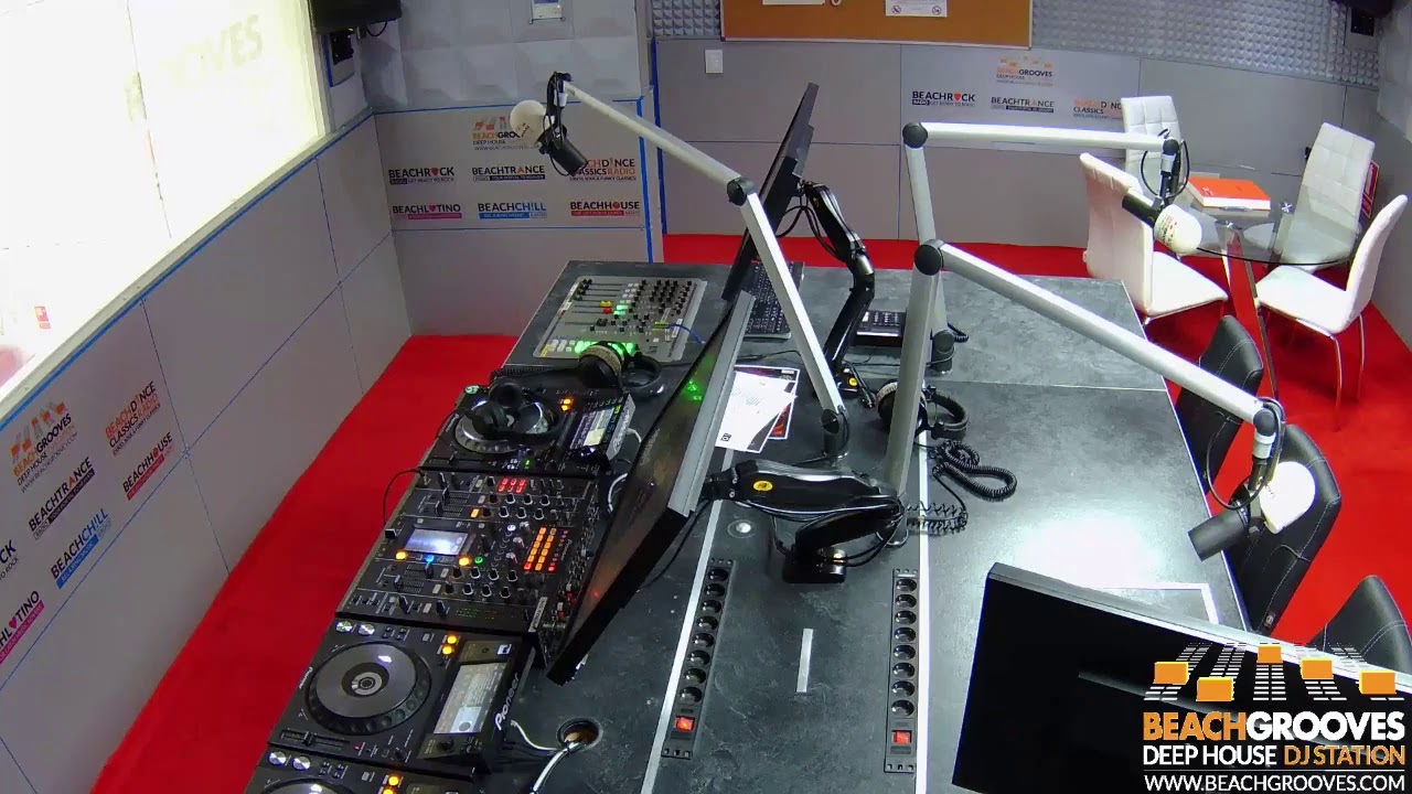 BeachGrooves Radio: LIVE from BGHQ, Marbella
