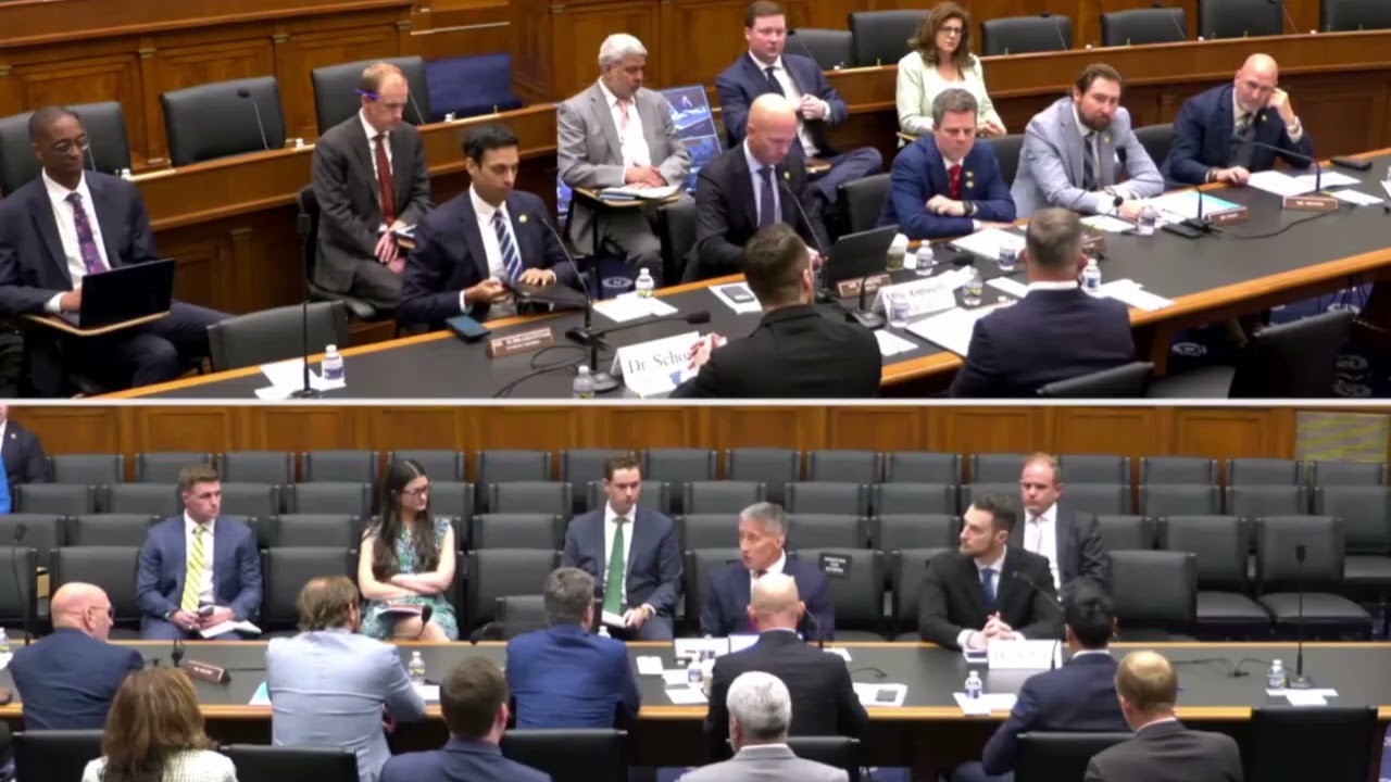Higgins Takes Part in Roundtable Discussion on Military Fitness Standards