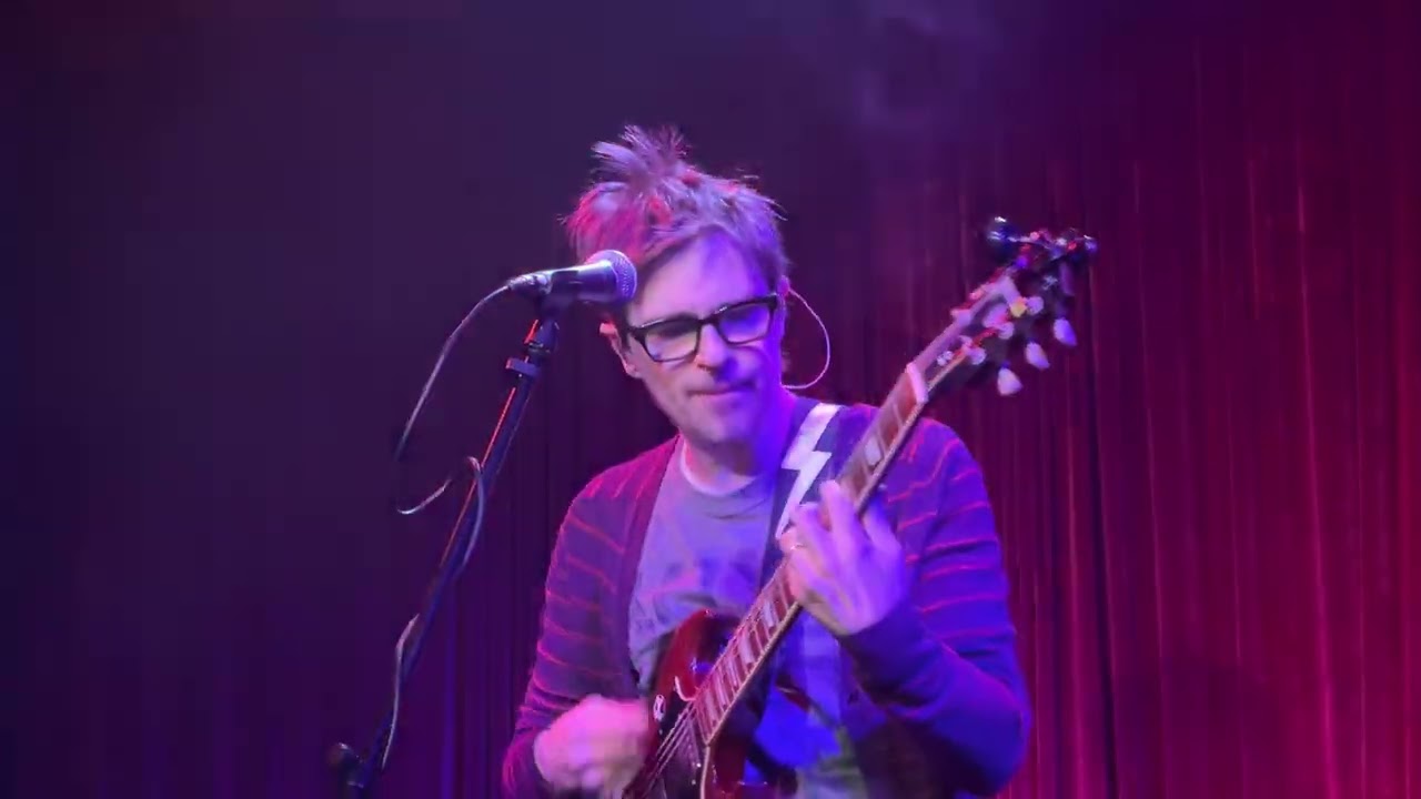 Rivers Cuomo (Weezer) - Buddy Holly live at Harvelles, Santa Monica 2/3/23