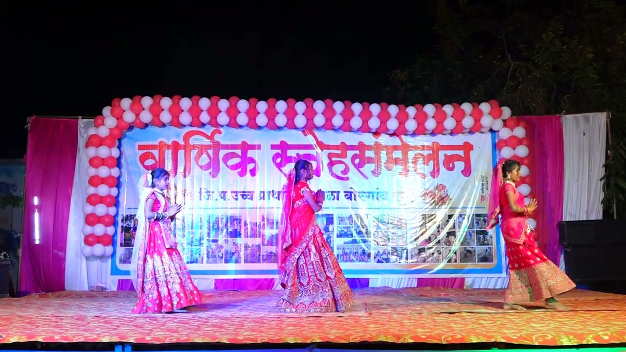 10. घुंगट ओढलेन 