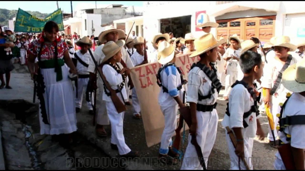 DIA DE LA REVOLUCION MEXICANA, 20-NOV-2013 EN SAN PEDRO AMUZGOS