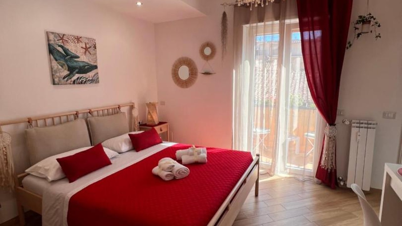 Casa Dharma Guest House | Civitavecchia, Italy | Hotel Review 🏩
