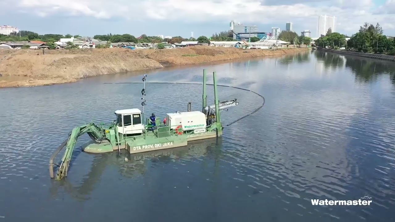 Jakarta Fights Floods With Eco-Efficient WATERMASTER Dredging Technology From Finland