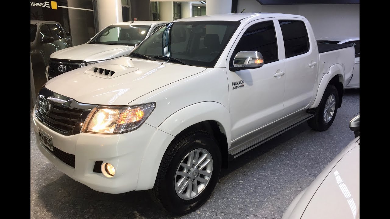Toyota Hilux SRV 4x2 2015