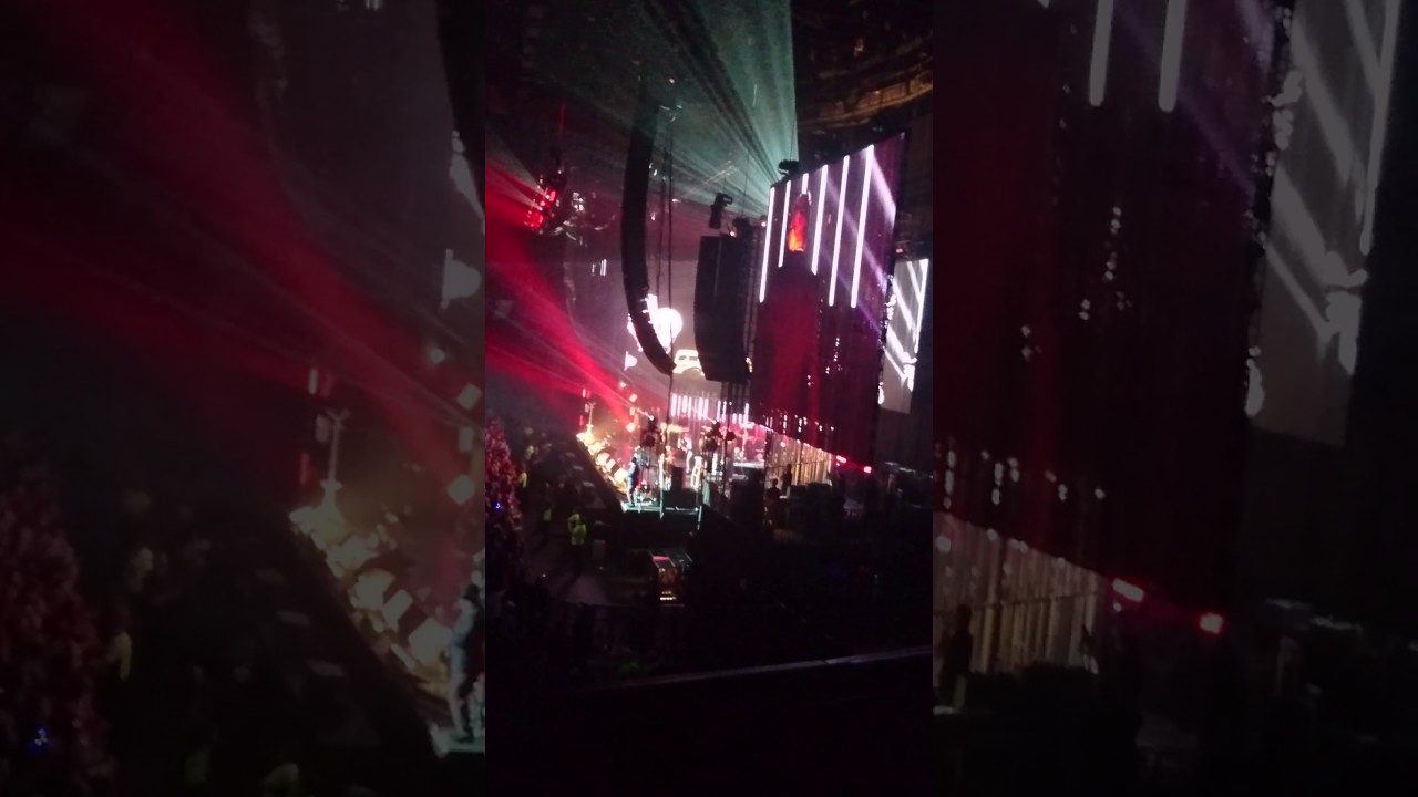 Madness - House Of Fun - SSE HYDRO GLASGOW - 15-12-16